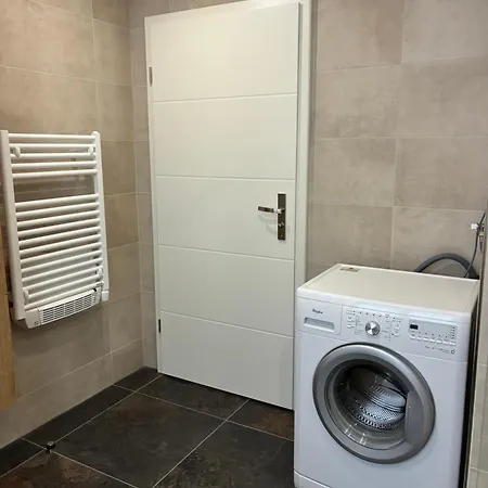Des Lacs Apartment