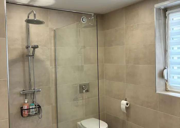 Des Lacs Apartment *